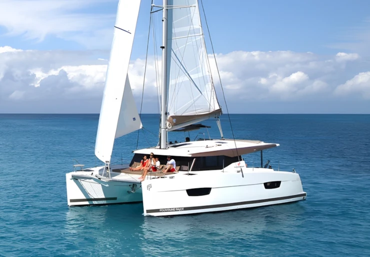 Lucia 40 L'amirauté Charles Ornano | Folie des Maire