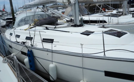 Bavaria 40