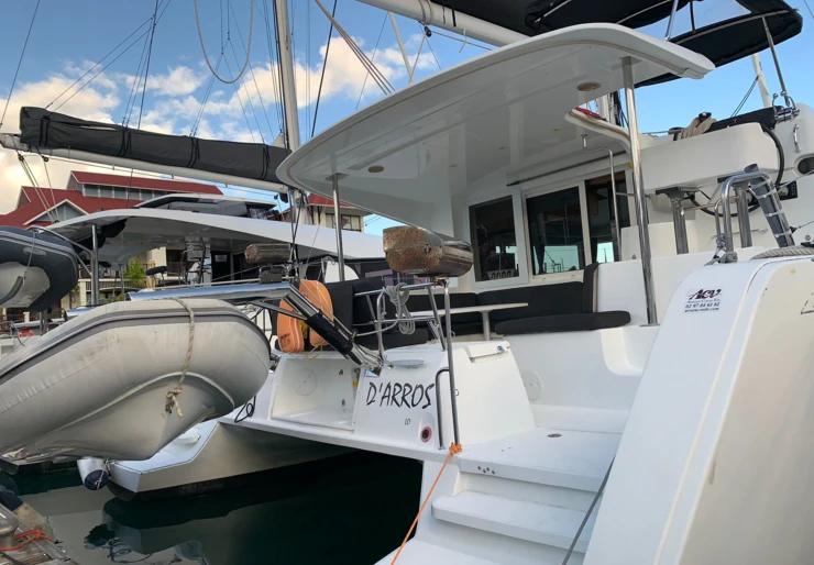 Lagoon 40 Hafen von Mahe | Cotopaxi