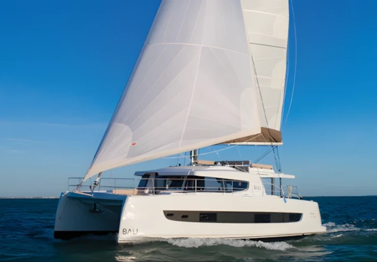 Bali 4.4 Porto di Hyeres | TE TIAMA