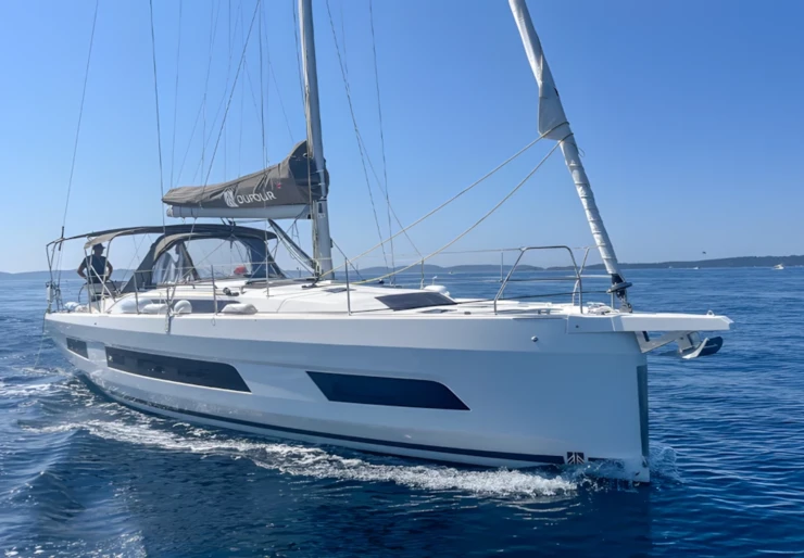 Dufour 41 Puerto de Hyeres | KEY WEST