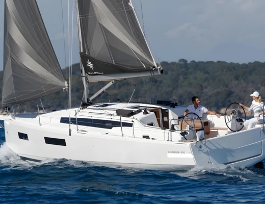 Sun Odyssey 350