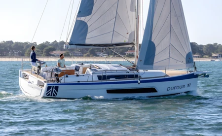 Dufour 37