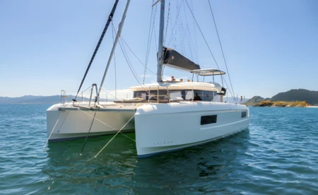 Lagoon 43
