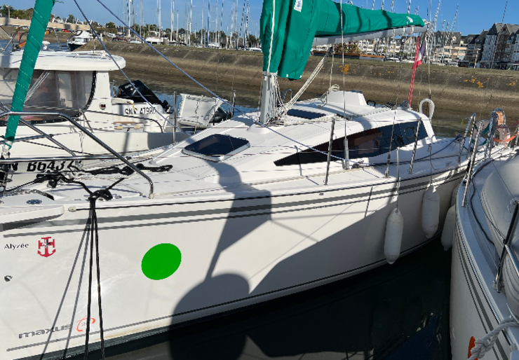 Maxus 26 Le Crouesty | BORA