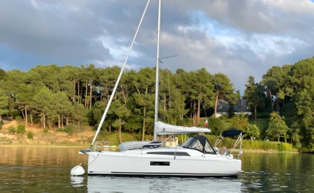 Oceanis 30.1
