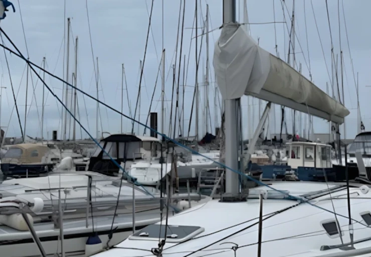 First 31.7 La Rochelle | NEO