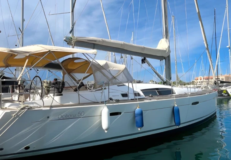 Oceanis 50 Puerto de Hyeres | CALYPSO