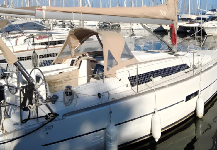 Dufour 310 GL Bandol | BISOU SALE