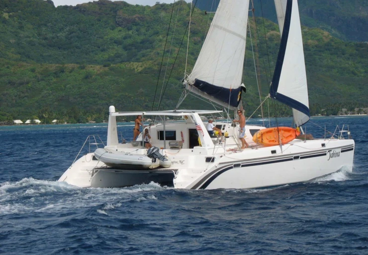 ST Francis 50 Bahamas | TAHINA