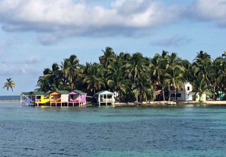 Saona 47 Belize | Tranquilo