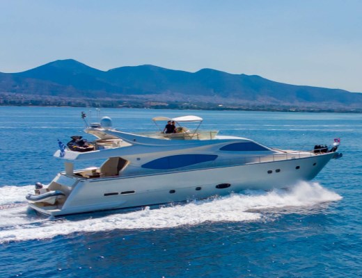 Ferretti 76