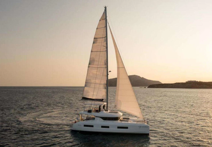 Lagoon 55 New Greece | Hydrus