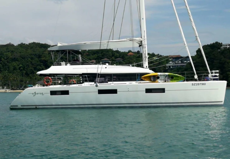 Lagoon 620 Asia sudorientale | Six Degrees