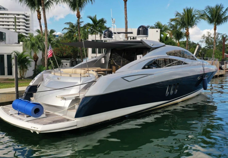 Predator 72 Costa Este de Florida | Lion