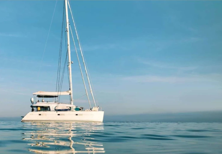 Lagoon 620 Naples et Sicile | BLUE DESTINY