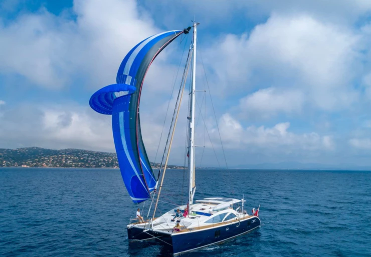 Discovery 50 Napoli e Sicilia | Curanta Cridhe