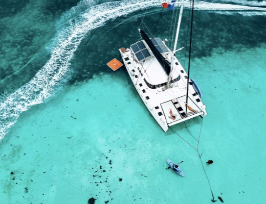 Fountaine Pajot 56