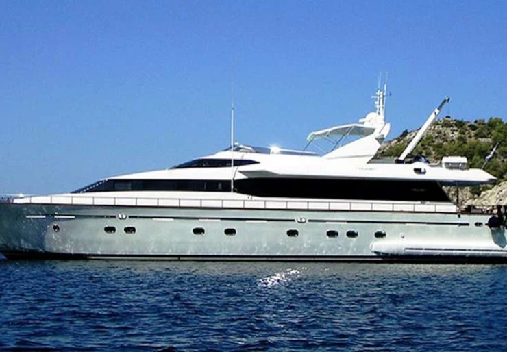 Falcon 100 Grecia | FALCON ISLAND