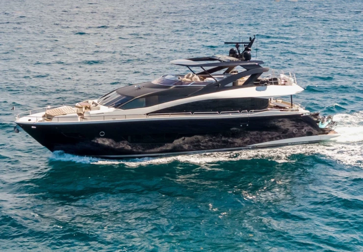 Sunseeker Predator 75 Bahamas | GOLDEN OURS