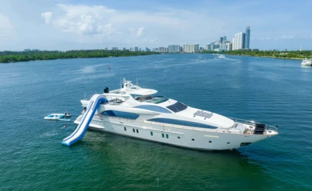 Azimut 116