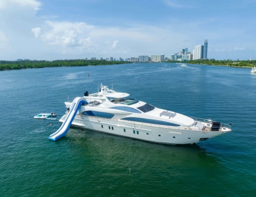 Azimut 116
