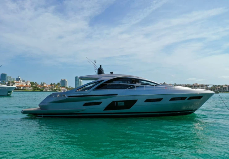 Pershing 7X Floride côte Est | Amici