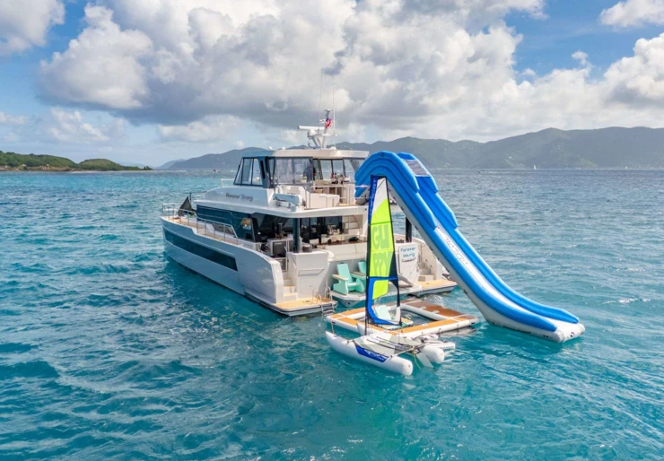 Two Oceans 555 Antilles | FOREVER YOUNG