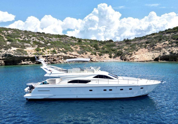 Ferretti 57 Fly Greece | SUMMER CAMP