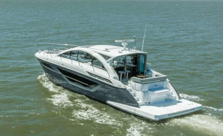 Cruisers Yachts 50 Cantius