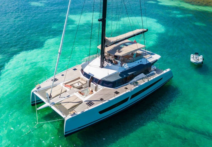 Alegria 67 West Indies | Azure