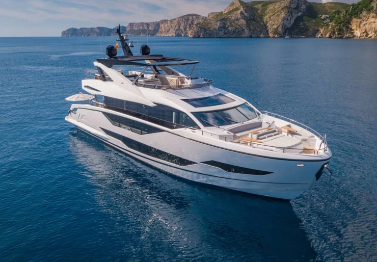 Sunseeker 90 Bahamas | 1 LORENA