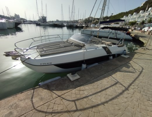 Flyer 8.8 Sundeck