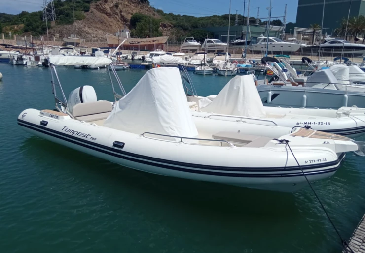 Capelli Tempest 750 Marina Mahon | CAP 752