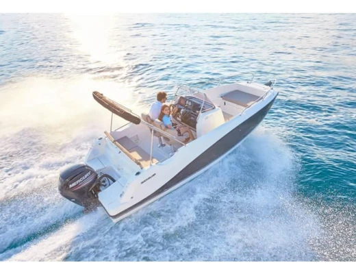 Quicksilver Activ 605 Open