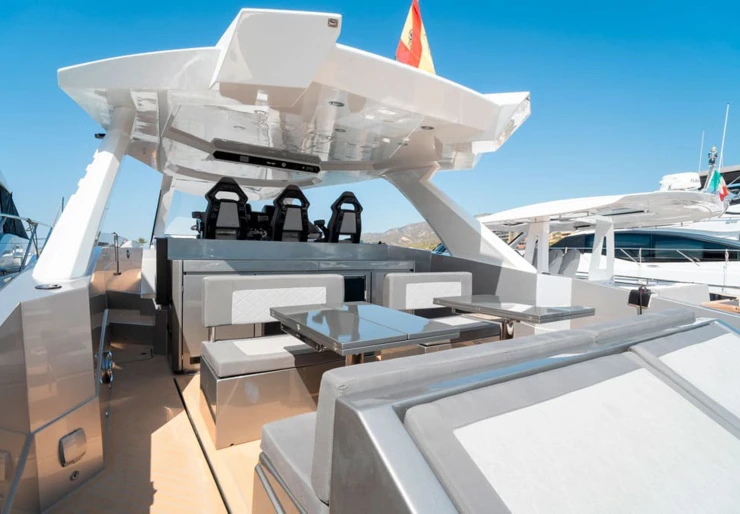 Canados Gladiator 631 Puerto Portals | Next