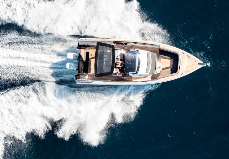 Fjord 36 Marina Vela | Offline