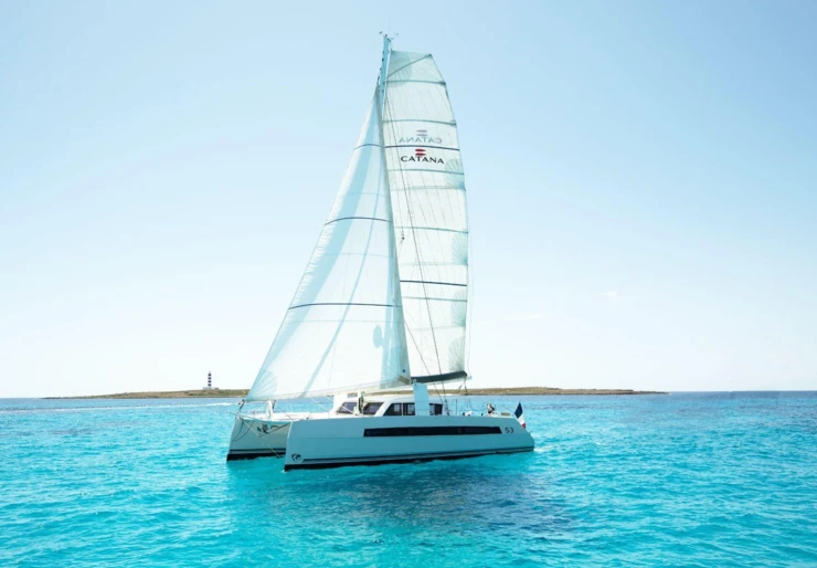 Catana 53 Marina Mahon | AMBIAN'C