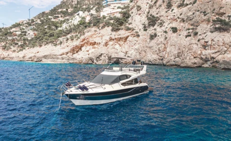 Galeon 420 Fly
