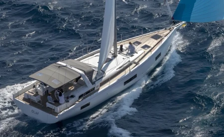 Oceanis Yacht 54