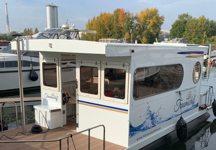 Rollyboot 8.2  | Traumschiff