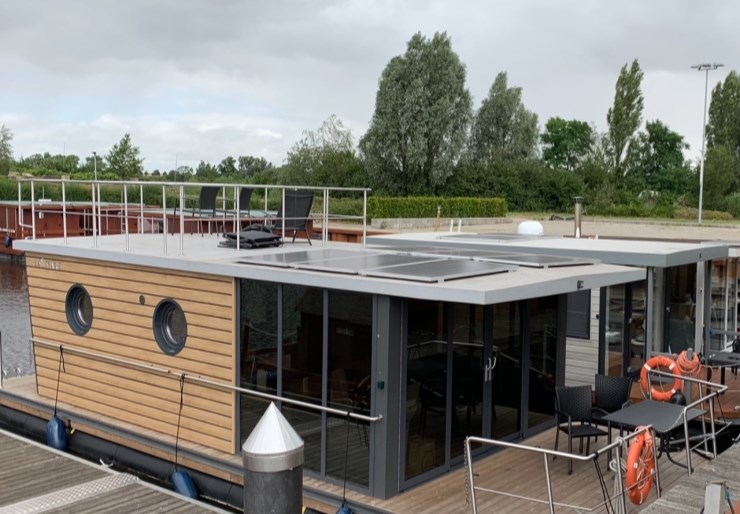 La Mare Apart Demmin | Hausboot LaMare Apartboat "Loitz"