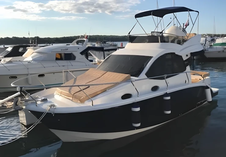 Faeton 300 Fly Rheinsberg | flinker Max