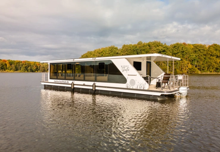 Luxboot Buchholz - Müritz | Lake Suite