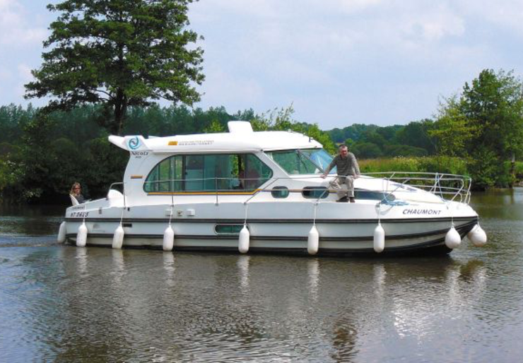 Sedan 1000 Joigny | BENOISEY