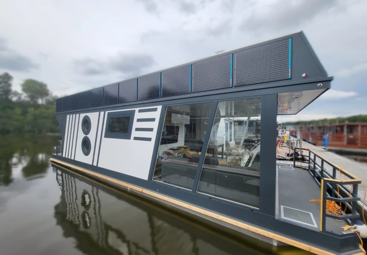 1st Class Buchholz  | Undine