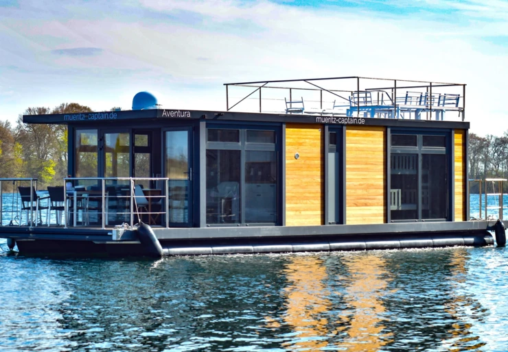 Festlieger Plau am See | Aventura Festliegendes Hausboot