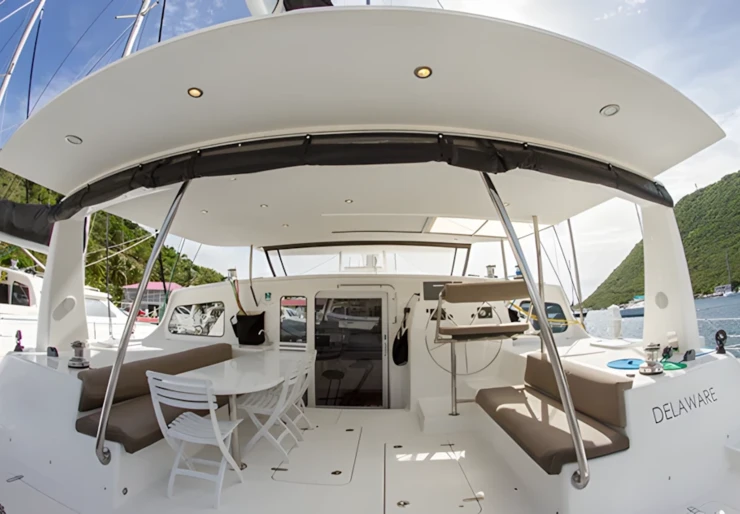 Voyage 520 Port de Tortola | NO REGRETS