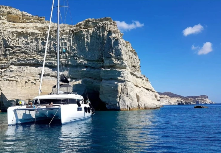 Lagoon 50 Paros harbour | For Sail Too