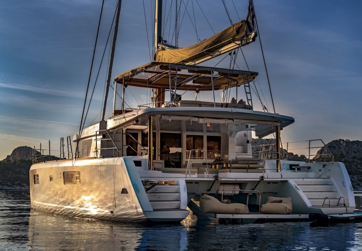 Lagoon 52 Mykonos | FLO